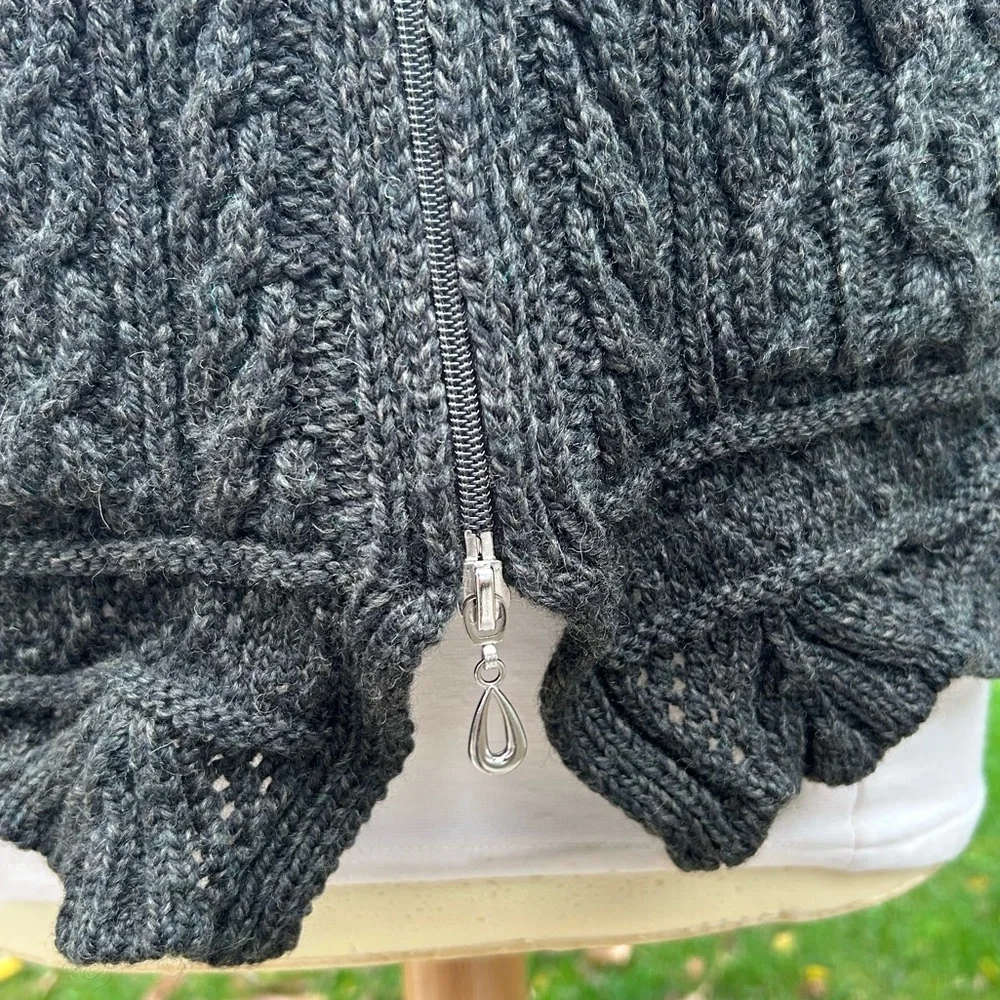 INIS CRAFTS Hunter Green Aran Irish Merino Wool Cardigan Zip Sweater Size Small